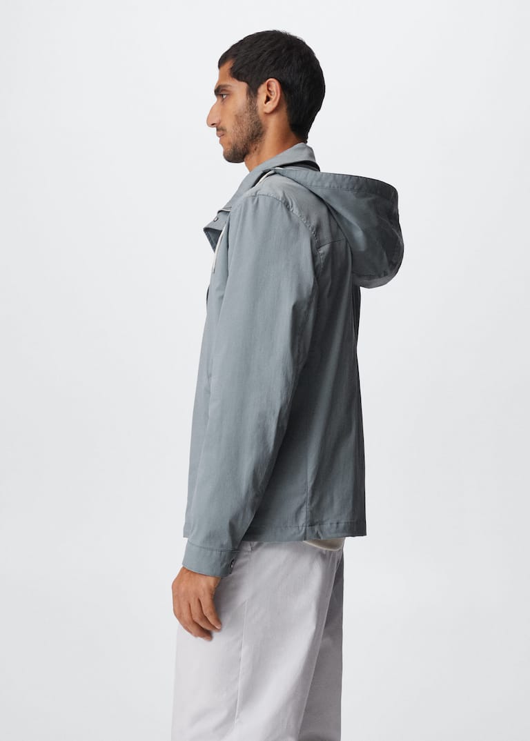 Hooded windbreaker jacket
